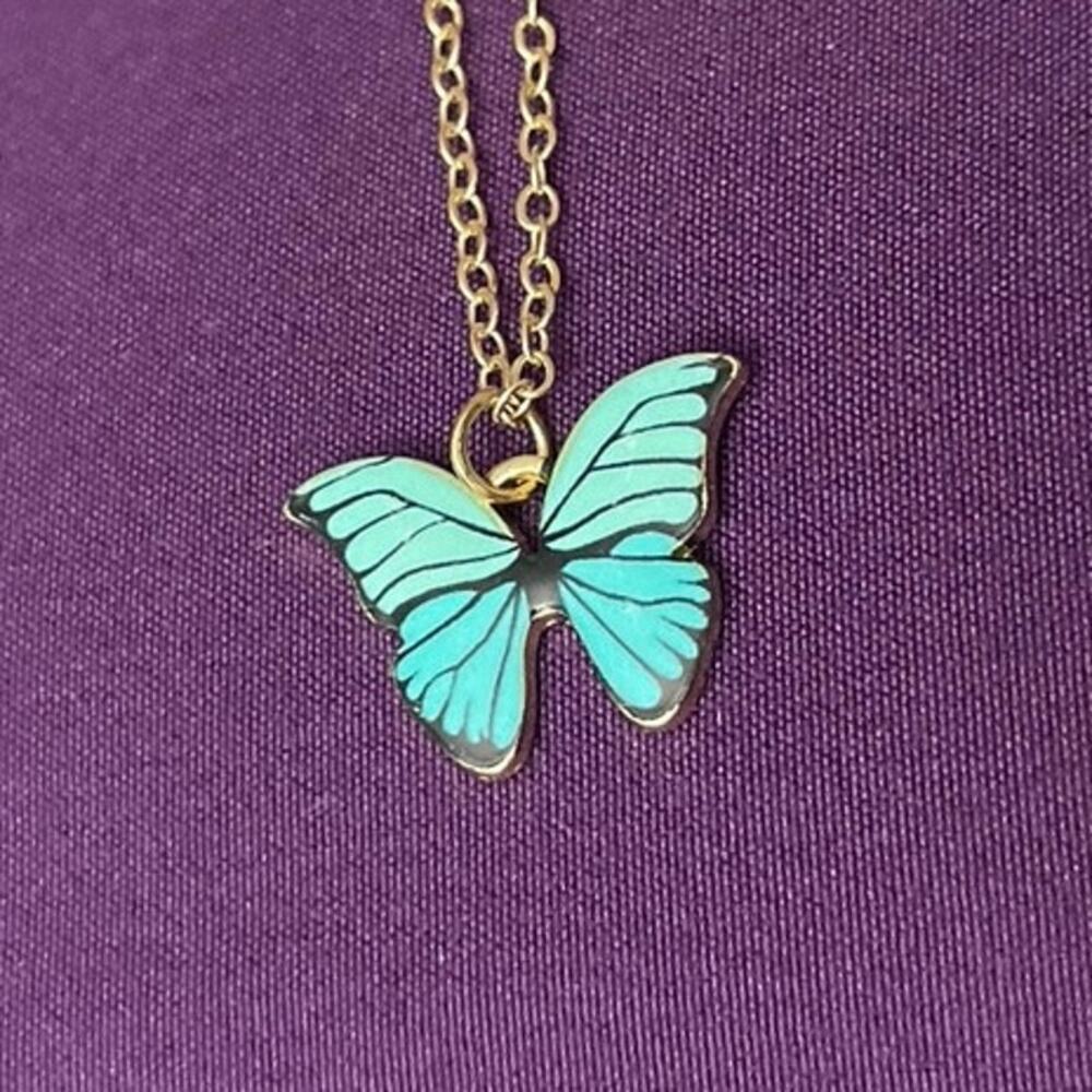 NWOT Girls Dark Purple Multi-colored Butterfly Pendant Necklace with Chain
